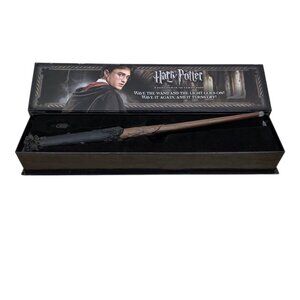 Harry Potter Wand With Illuminating Tip The Noble Collection WORKS!!!